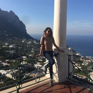 Meet your Posher, Jessica